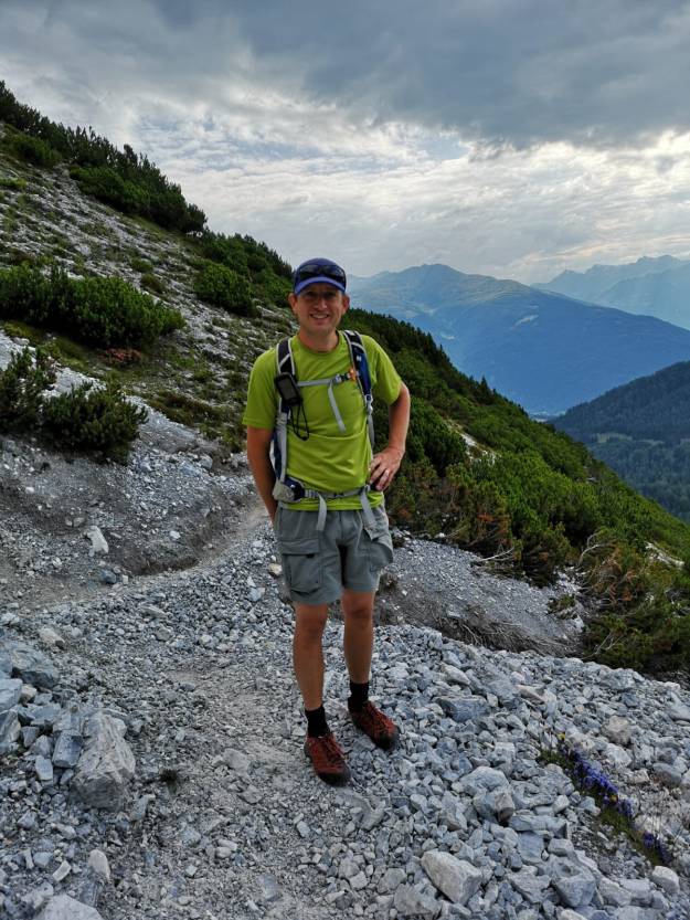 4bc6959d-d63d-45fa-a868-cc47227c3e84